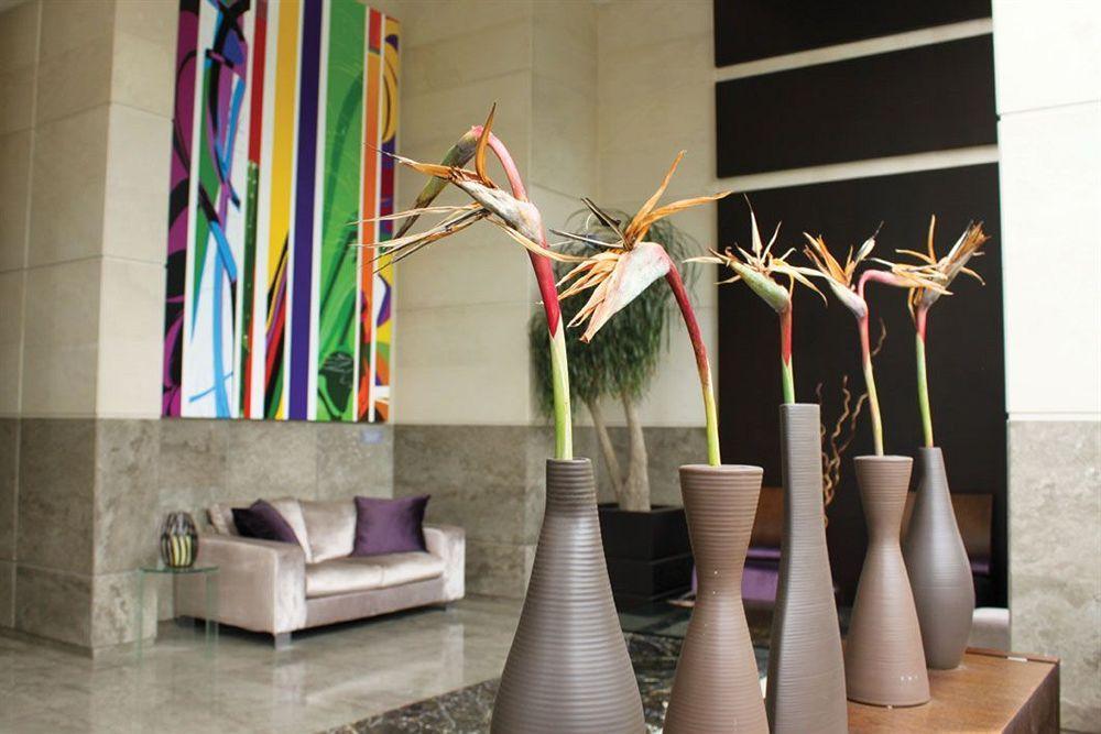 The Smallville Xpress Beirut Exterior foto
